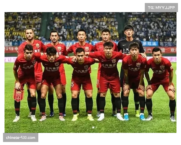 中超联赛开幕式在上海举行 赛季口号凸显球迷参与感 中超联赛开幕式在上海举行 赛季口号凸显球迷参与感